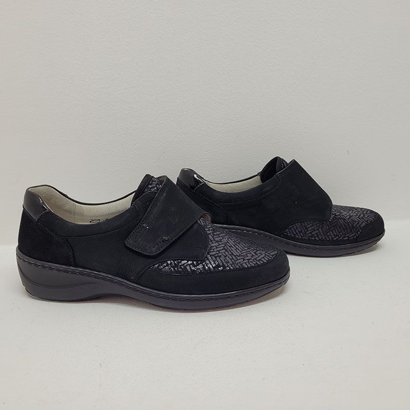 Chaussure à velcro noir 1 velcro Waldlaufer