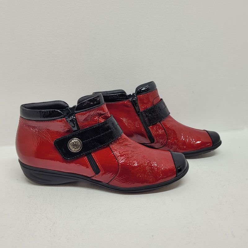 Bottine plate un velcro noir et rouge + tirette Artika