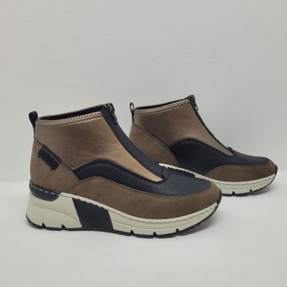 Bottine bronze, noire et beige compensée avec zip central tige courte Rieker