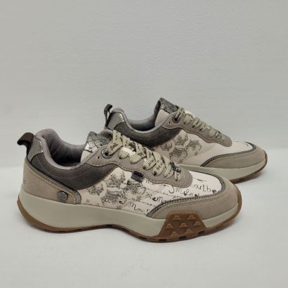 Basket plate beige-taupe avec écritures Anekke