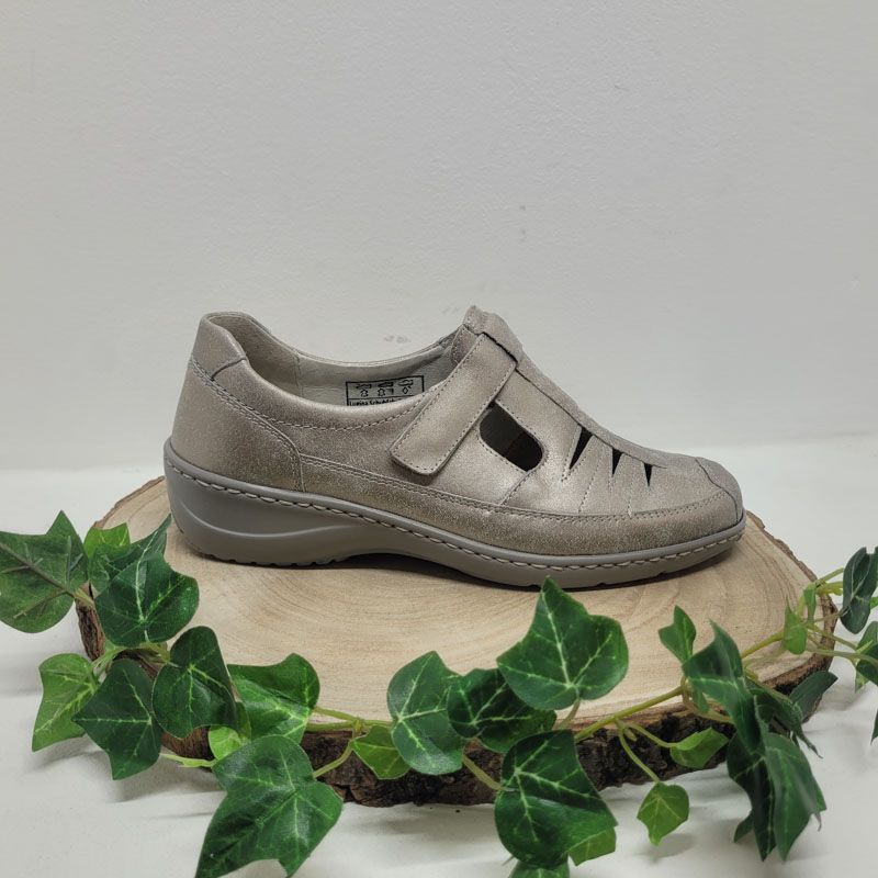 Sandale compensée dorée avec un velcro Waldläufer