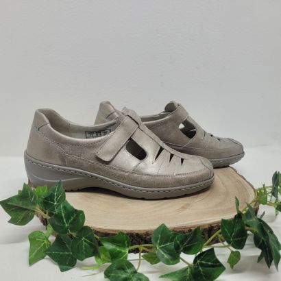 Sandale compensée dorée avec un velcro Waldläufer