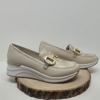 Mocassin beige boucle doré compensée semelle blanche Remonte 