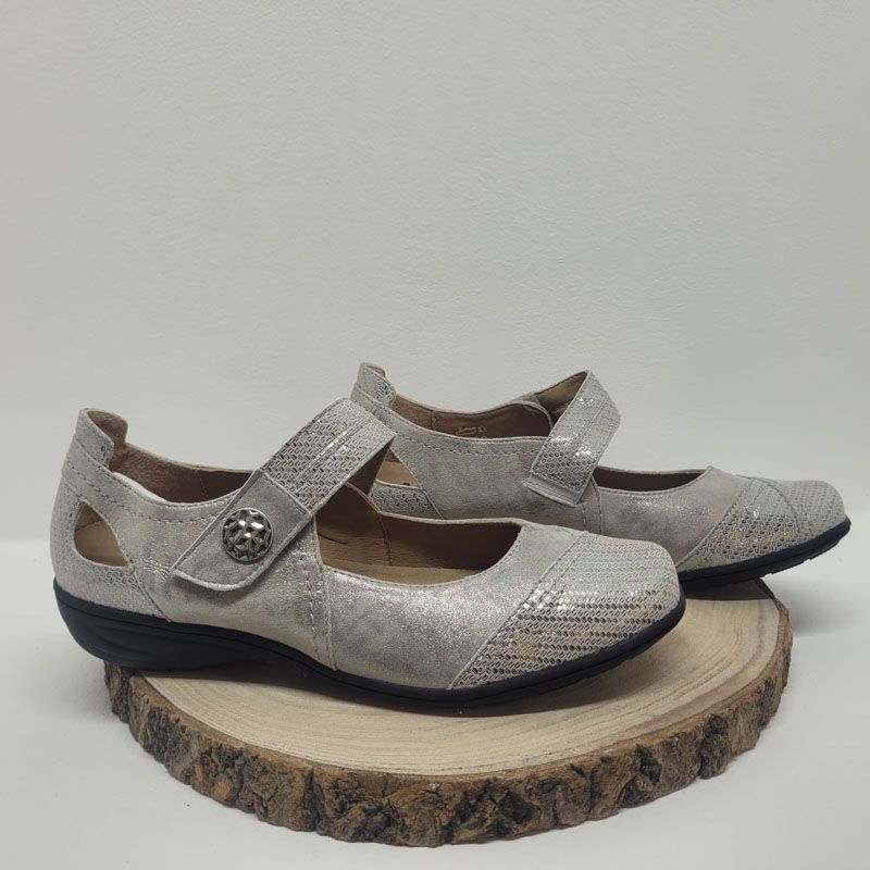 Ballerine doré avec un velcro Geollamy