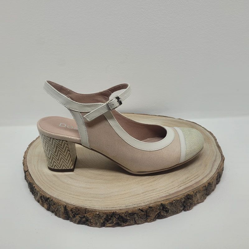 Bout fermé blanche et beige talon carrée Fluchos