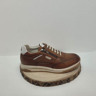 Basket marron zip semelle blanche renfort blanc Fluchos