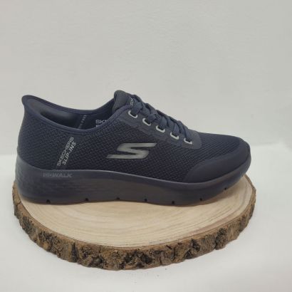 Basket noire avec semelle noire + logo gris Skechers