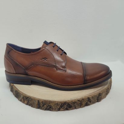 Chaussures habillé camel à lacet Fluchos