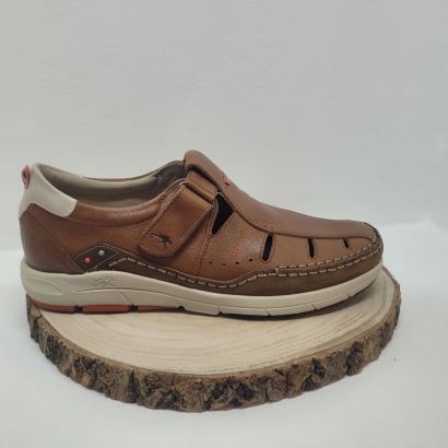 Sandale fermé marron semelle blanche Fluchos