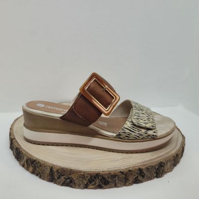 Mule compensée deux velcros marron et blanc boucle carréeRemonte 