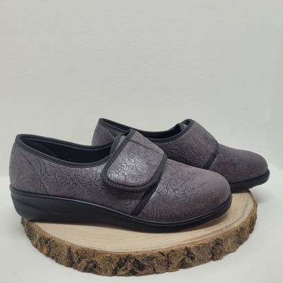 Chaussure grise un velcro Josef Seibel