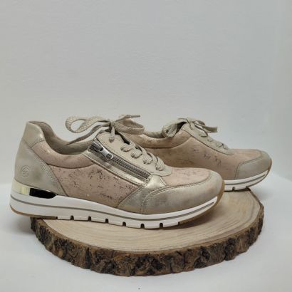 Basket beige et doré strech avec un zip et lacet Remonte 