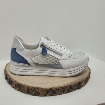 Basket blanche semelle épaisse arrière bleu et résille zip et lacet Remonte