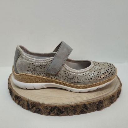 Ballerine à bride grise et un velcro Rieker