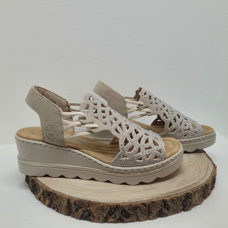 Nu-pied compensé beige perforé Rieker