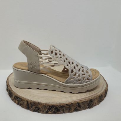 Nu-pied compensé beige perforé Rieker