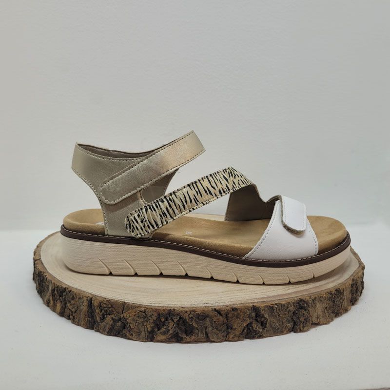 Nu-pied trois velcros blanc beige et or semelle blanche Remonte 
