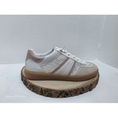 Basket plate blanche avec motifs rose et talon rose Tamaris