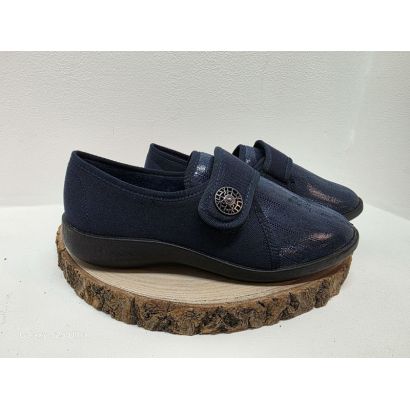 Pantoufle avec 1 velcro bleu marine Fargeot