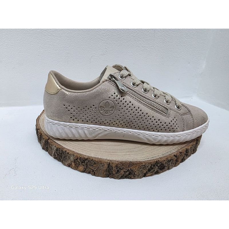 Basket plate beige et dorée côté perforé avec un zip Rieker