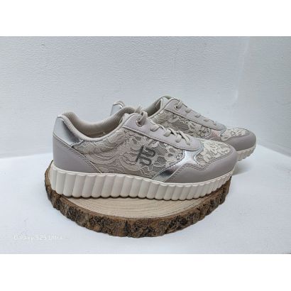 Basket plate semelle epaise grise et argentée avec dentelle Bugatti