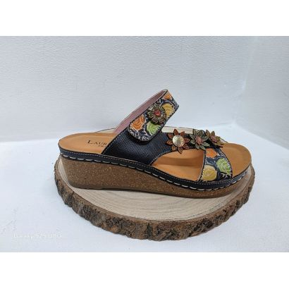 Mûle compensé noir avec 1 velcro fleurs 