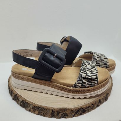 Nu- pied compensée noir deux velcros boucle noire velcro blanc et noir semelle blanche Remonte 