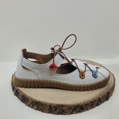 Basket plate ouverte blanche avec lacets élastique Coco et Abricot