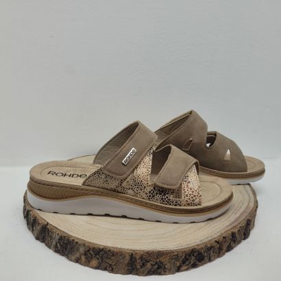 Nu-pieds beige avec deux velcros Rohde