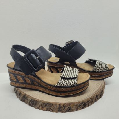 Nu-pied compensé avec 2 velcros à l'avant noir et blanc Rieker