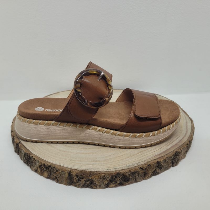 Mule marron compensée deux velcros boucle ronde ambre semelle blanche Remonte 