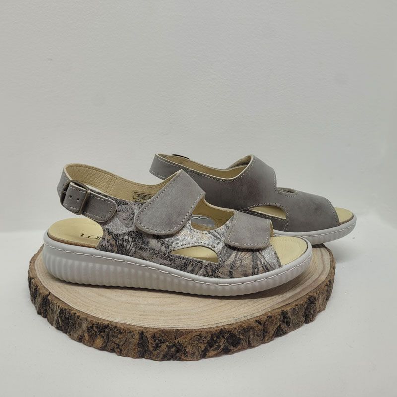 Nu-pied taupe 2 velcros avec imprimé sur le coté Longo