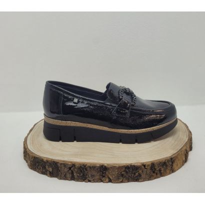 Mocassin noir vernis liseré beige semelle noir boucle fantaisie Dorking 