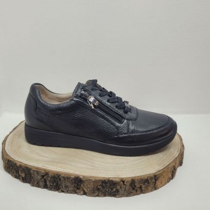 Basket noir plate avec stretch et zip Caprice 