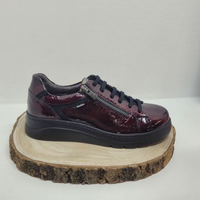 Basket plate vernis bordeaux semelle noir Fluchos