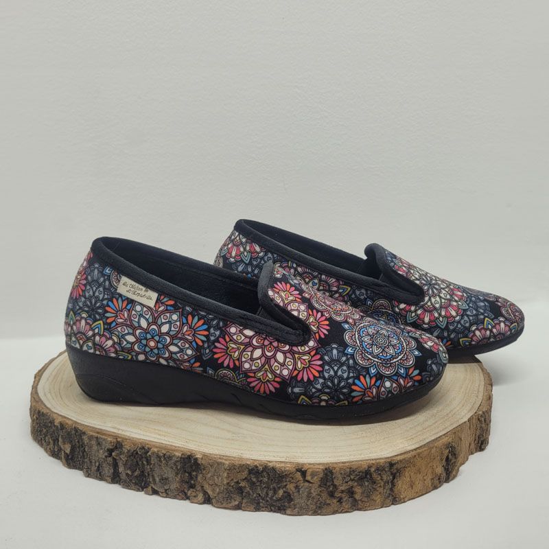 Pantoufle compensée 2 élastiques noir avec impressions colorés Maison de l'espadrille 