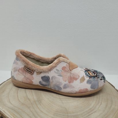 Chausson beige chat avec ouverture et 2 chats rigolos Maison de l'espadrille 