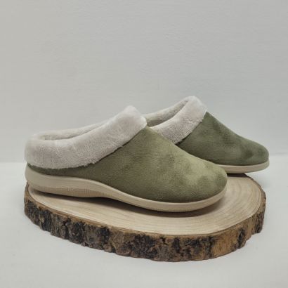 Mûle plate kaki avec col fourrure Maison de l'espadrille 