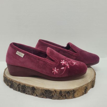 Pantoufle compensée bordeaux avec fleurs brodées Maison de l'espadrille 