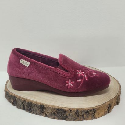 Pantoufle compensée bordeaux avec fleurs brodées Maison de l'espadrille 