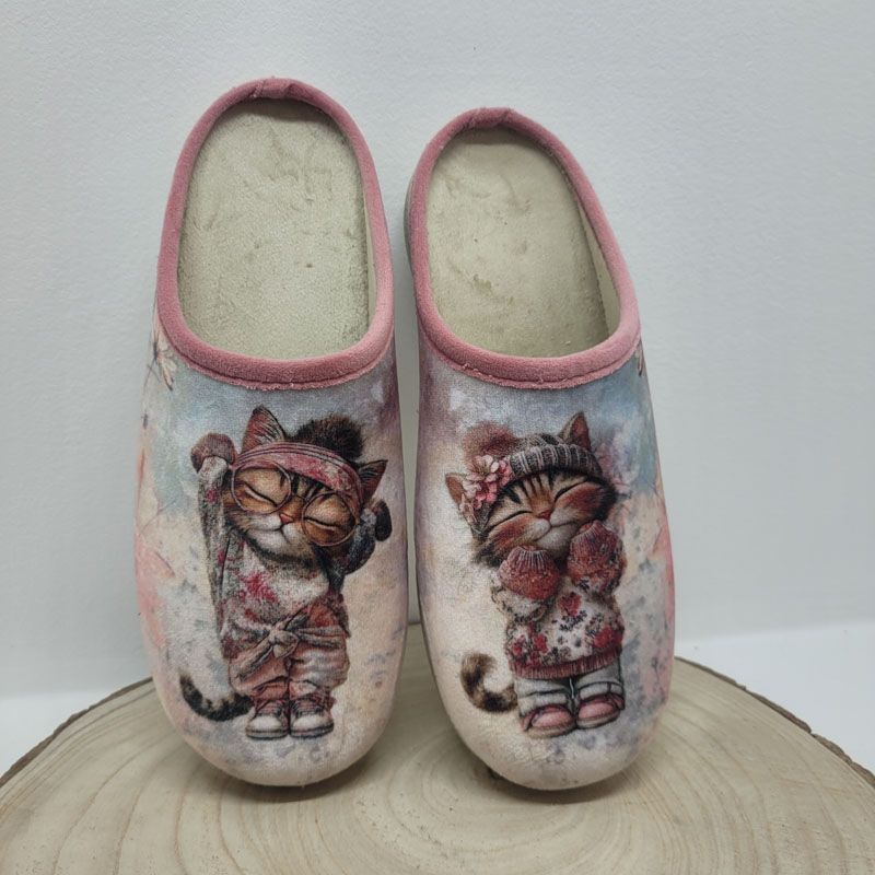 Mûle plate chat beige rose avec coeur 