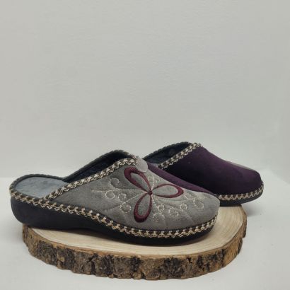 Mule compensée grise-prune avec fleurs brodées Maison de l'espadrille