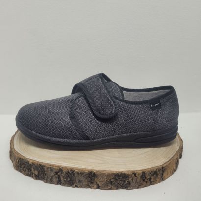 Pantoufle grise 1 velcro Fargeot