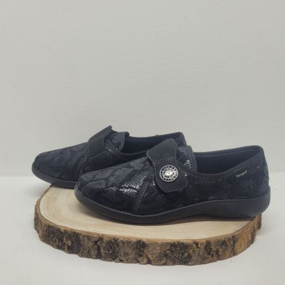 Pantoufle un velcro noir Fargeot