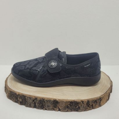 Pantoufle un velcro noir Fargeot