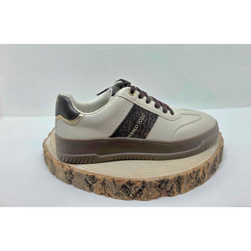 Basket plate beige avec bande léopard et lacet marron contrefort marron semelle beige Marco Tozzi