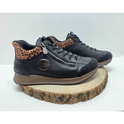 Bottine plate Noir à lacets semelle Beige col léopard Rieker