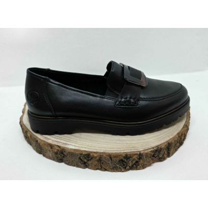 Mocassin Noir plate boucle fantaisie rectangle sur le devant Rieker