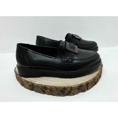 Mocassin Noir plate boucle fantaisie rectangle sur le devant Rieker