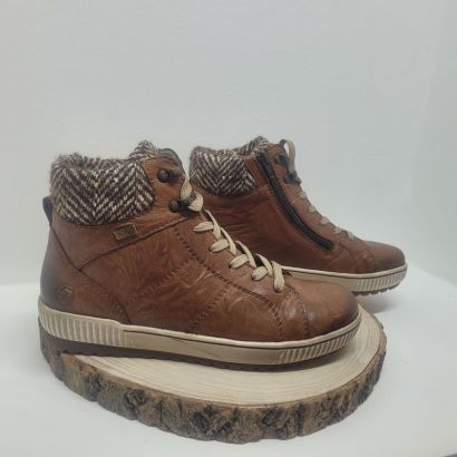 Bottine camel lacets Beige semelle Beige liseré marron col rayé monrron Beige Remonte